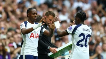 مطالبات بالرحيل.. جماهير توتنهام تهاجم المدرب توماس فرانك بعد تراجع النتائج الأخيرة